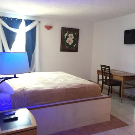 Levimar Guest House Levittown Kültér fotó
